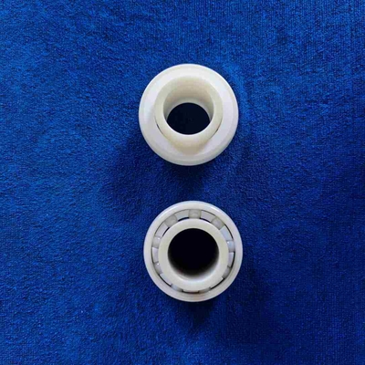 ZrO2 UC205 Ceramic Insert  Ball Bearing PTFE Cage With Adapting Thread In Conveyor Systems